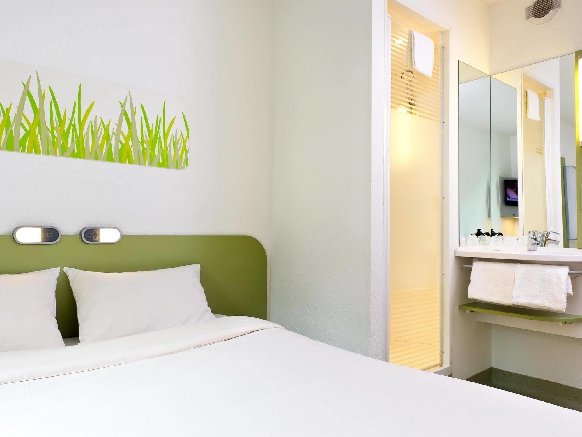 Ibis Budget Orleans Sud Comet Orléans Exterior foto
